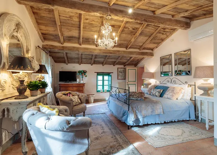 Gufo ヴィラ ルッカ